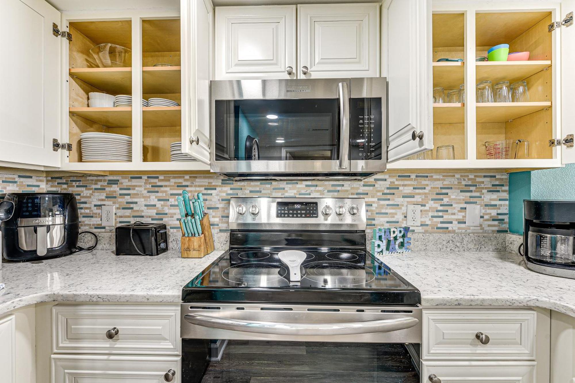 Oceanfront North Myrtle Gem Pools Access!