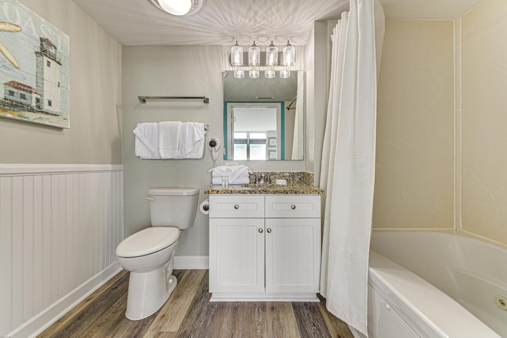 Oceanfront North Myrtle Gem Pools Access! *